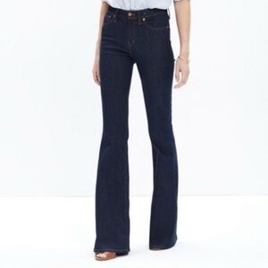 Madewell Women's Flea Market Indigo Dark-wash Jeans in Size 31.